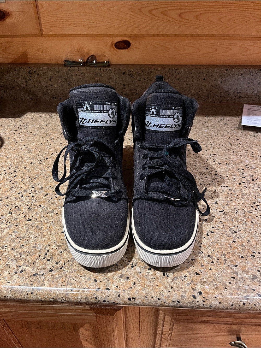 Heelys Uptown Mija Black High-Top Sneakers with Silver Accents Vintage 2017